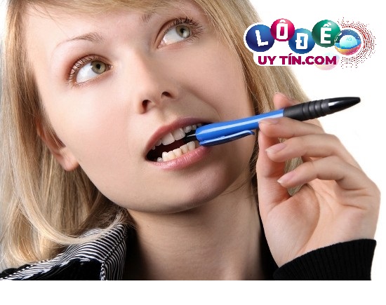 Ngủ mơ thấy bút viết đánh con gì? Giải mã giấc mơ 3 mơ thấy bút viết là điềm gì