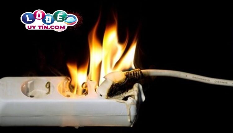 Điềm báo mơ thấy cháy dây điện đánh con gì? Ý nghĩa gì? 3 Điềm báo mơ thấy cháy dây điện đánh con gì theo sổ mơ truyền thống