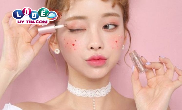 Giải mã giấc mơ thấy trang điểm - Con số chuẩn nhất 3 Giải mã giấc mơ thấy trang điểm - Con số chuẩn nhất 1