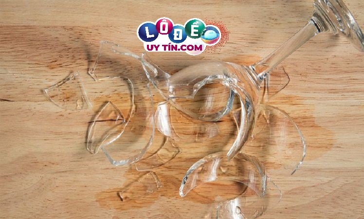 Mơ thấy ly vỡ, cốc vỡ đánh con gì chuẩn? 2 Mơ thấy ly vỡ cốc vỡ đánh con số may mắn trong lô đề