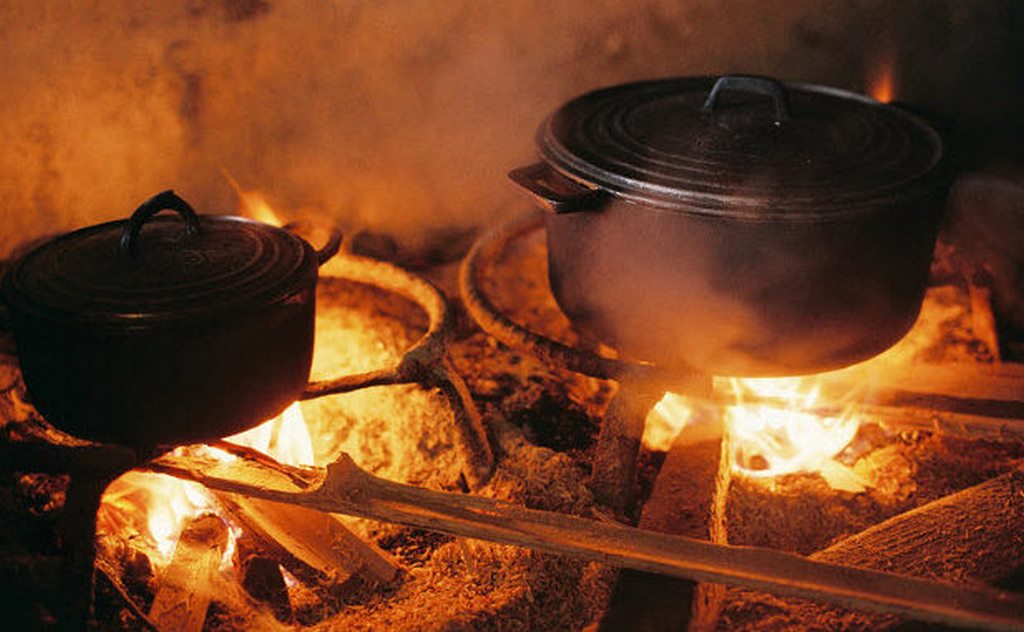 Mơ Bếp Củi Cháy To – Đánh Số Mấy Con Gì Để Thắng Lớn?