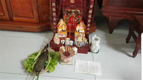 bàn thờ thổ địa